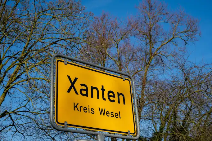 Ortsschild Stadt Xanten -Gietmann Immobilienmakler