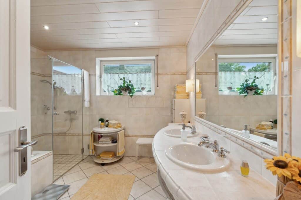 Badezimmer 2